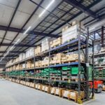 LED tube light for warehouse lighting